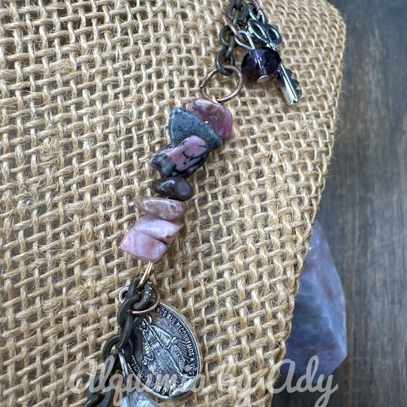 Rhodonite maxi nest charms brass silver statement chunky necklace - Picture 3 of 7